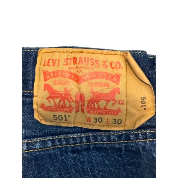 Vintage Levis 501 Mens Original Fit Button-Fly Jeans W30 L30 Blue Denim - Picture 4 of 5